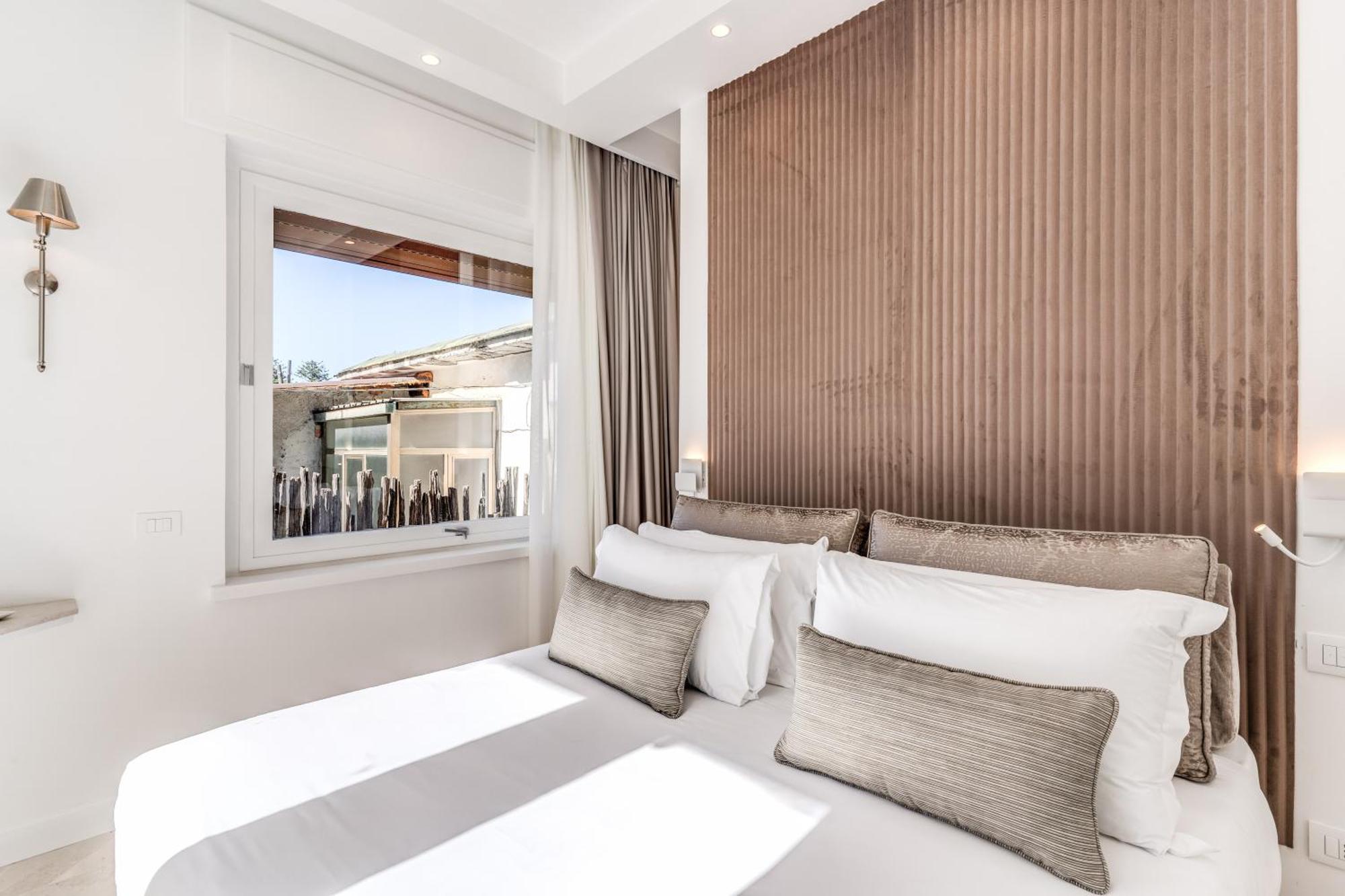 Diff'Rent Souls Rooms - Luxury Accomodation Соренто Екстериор снимка