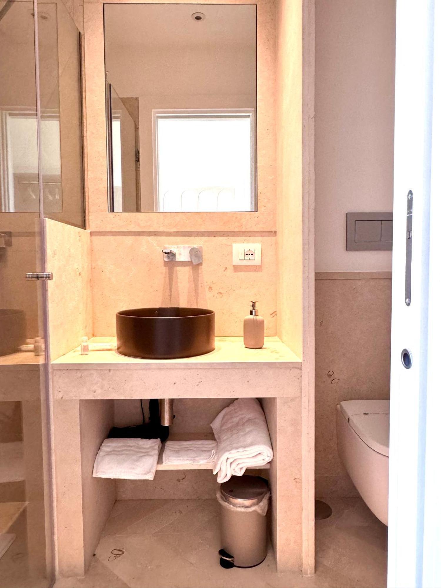 Diff'Rent Souls Rooms - Luxury Accomodation Соренто Екстериор снимка